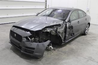 krockskadad bil auto Jaguar XE  2018/5