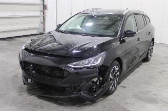Coche accidentado Ford Focus  2024/3