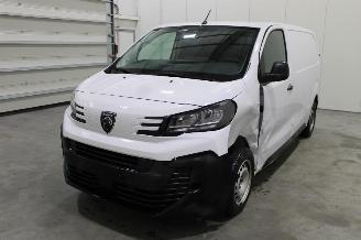 skadebil auto Peugeot Expert  2025/9