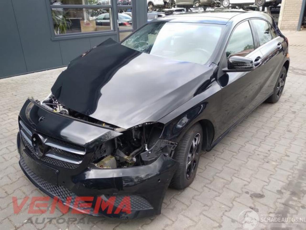 Mercedes A-klasse A (W176), Hatchback, 2012 / 2018 1.5 A-180 CDI, A-180d 16V