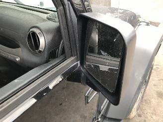 Jeep Wrangler Unlimited (JK) Terreinwagen 2007 / 2018 2.8 CRD 16V 4x4 Jeep/SUV  Diesel 2.776cc 147kW (200pk) 4x4 picture 23