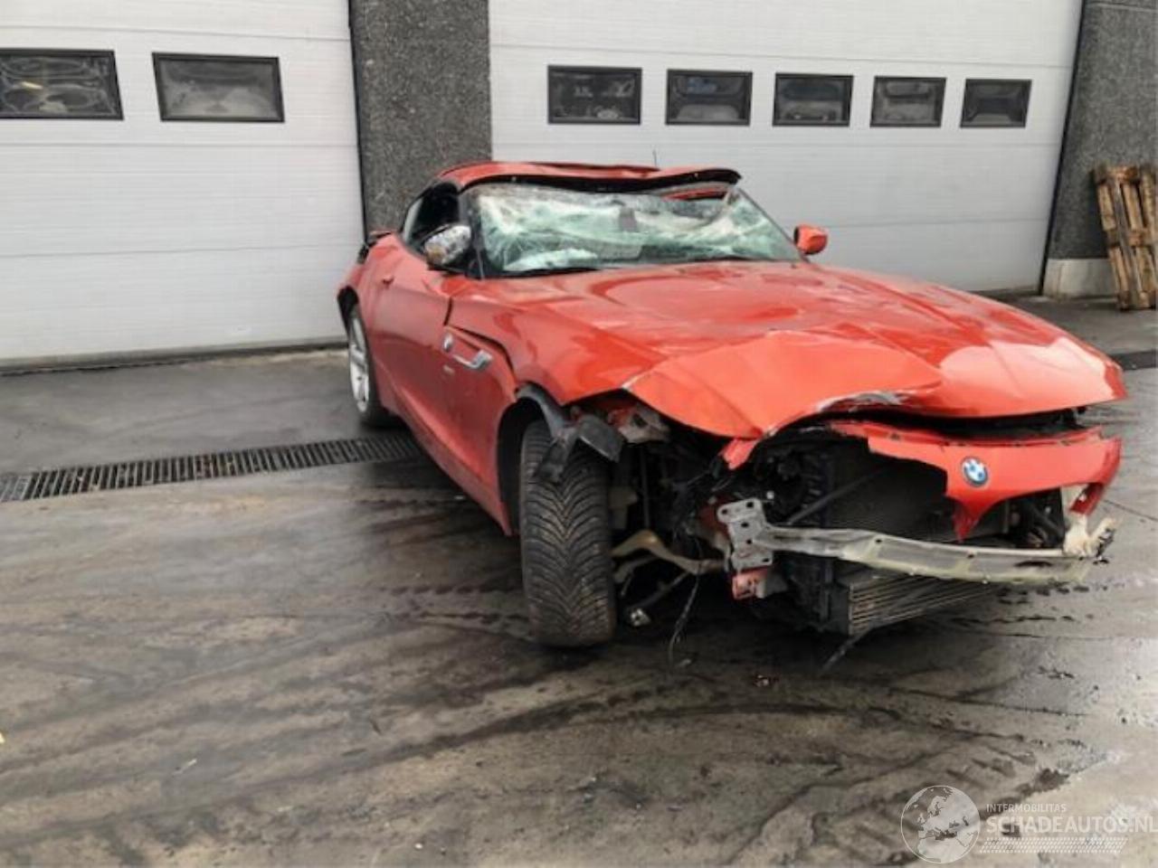 BMW Z4 Z4 Roadster (E89), Cabrio, 2009 / 2016 sDrive 18i 2.0 16V