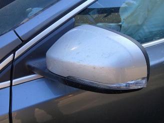 Volvo V-40 V40 (MV), Hatchback 5-drs, 2012 / 2019 2.0 D2 16V picture 9
