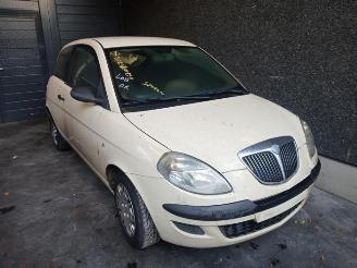 Vrakbiler auto Lancia Ypsilon Ypsilon (843), Hatchback, 2003 / 2011 1.2 2006/6