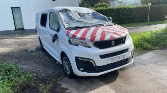 Sloopauto Peugeot Expert Expert (V1/VA/VB/VE/VF/VT/VY), Van, 2016 2.0 Blue HDi 180 16V 2023/9