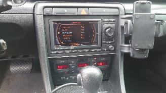 Audi A4 Avant 2005 2.5 TDI BDG HEK Grijs LX7Z onderdelen picture 25