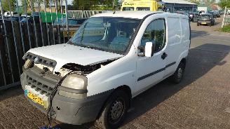 Autoverwertung Fiat Doblo 2002 1.9 JTD 182B9 Wit 249 onderdelen 2002/8