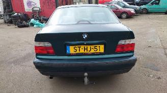 BMW 3-serie 1998 E36 318i 184E2 Groen 275 onderdelen picture 4