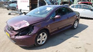 Sloopauto Peugeot 307 CC 2004 2.0 16v RFN Paars KKCD onderdelen 2004/10