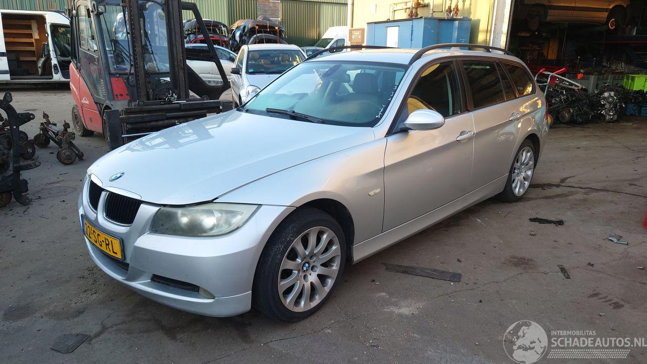 BMW 3-serie E91 2006 320D 204D4 M47N20 Grijs 354 onderdelen