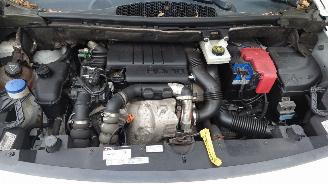 Citroën Berlingo 2010 1.6 HDI 9HT Wit EWP onderdelen picture 13