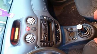 Citroën C2 2005 1.4i KFV Zwart EXYB onderdelen picture 16