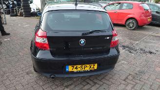 BMW 1-serie 2006 116i E87 N45B16A Zwart 475 onderdelen picture 5
