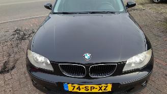 BMW 1-serie 2006 116i E87 N45B16A Zwart 475 onderdelen picture 11