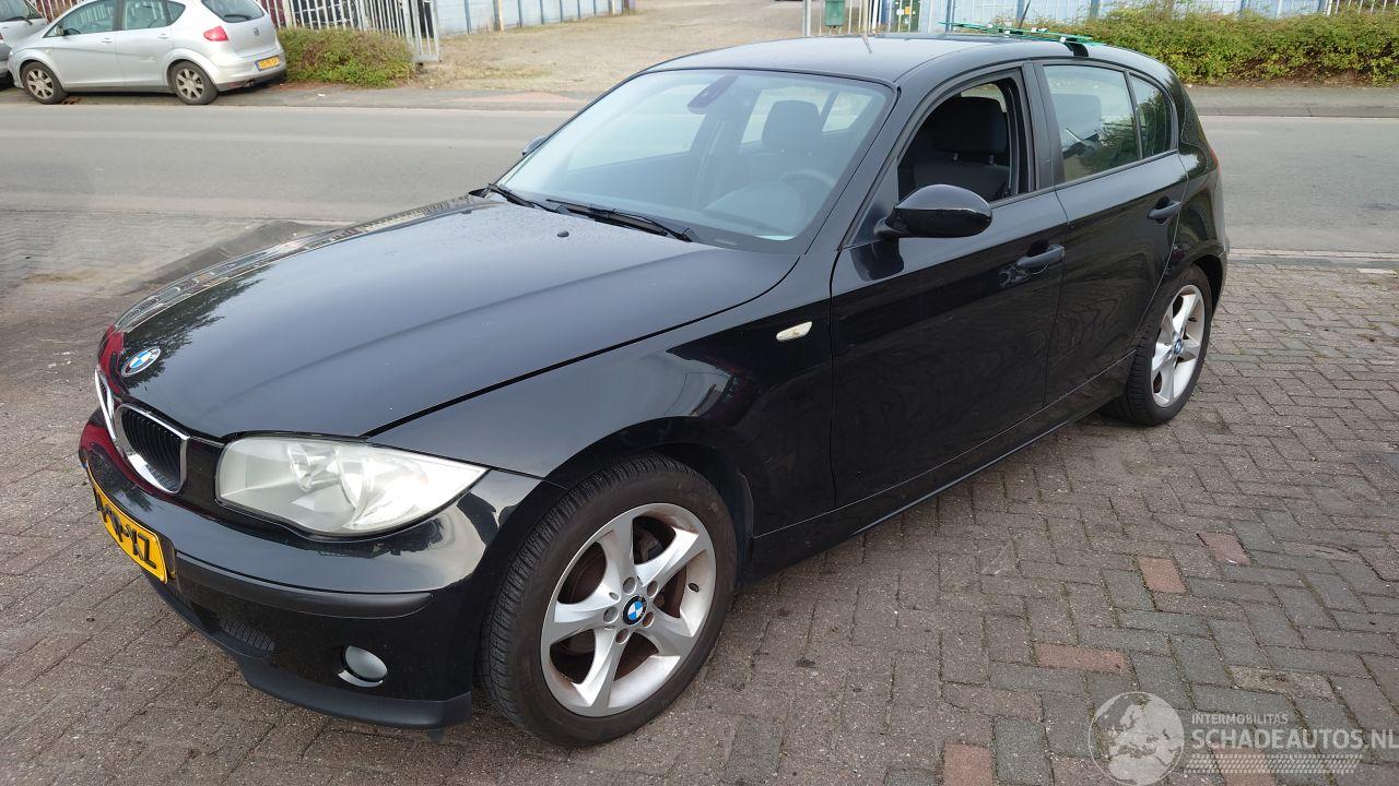 BMW 1-serie 2006 116i E87 N45B16A Zwart 475 onderdelen