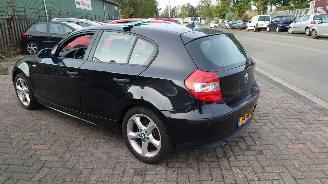 BMW 1-serie 2006 116i E87 N45B16A Zwart 475 onderdelen picture 4