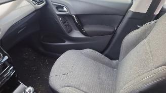 Citroën C3 2016 1.6 HDi BHW BH02 Zilver EZR onderdelen picture 17