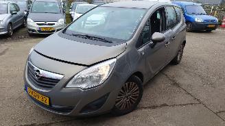 Démontage voiture Opel Meriva B 2013 1.4 16v T A14NEL Grijs Z40W GJM onderdelen 2013/3