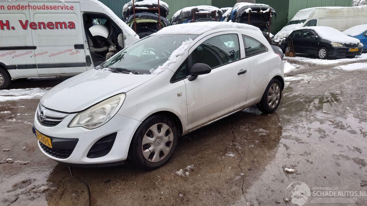 Opel Corsa D 2011 1.2 16v A12XER Wit onderdelen