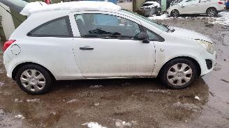 Opel Corsa D 2011 1.2 16v A12XER Wit onderdelen picture 7