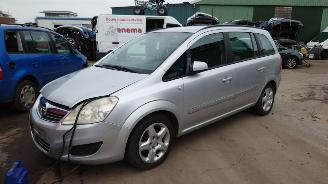 Vrakbiler auto Opel Zafira B 2008 1.6 16v Z16XER Grijs Z157 onderdelen 2008/3