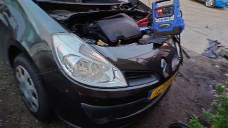 Renault Clio 3 2007 1.2 16v D4FD7 Bruin TED18 onderdelen picture 8