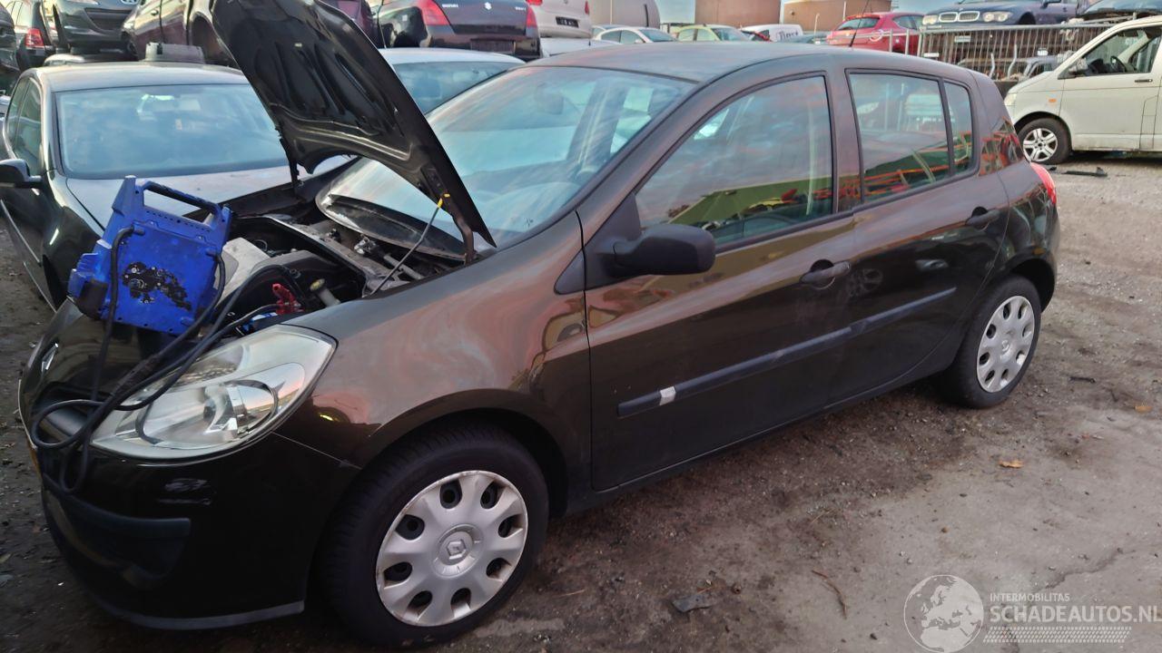 Renault Clio 3 2007 1.2 16v D4FD7 Bruin TED18 onderdelen