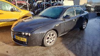 disassembly passenger cars Alfa Romeo 159 2006 1.9 JTS 939A6 Zwart 802/B onderdelen 2006/5
