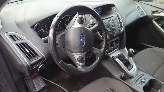 Ford Focus 3 2013 1.0 Ecoboost M1DA Grijs Midnicht Sky onderdelen picture 17