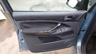 Ford C-Max 2009 1.8 16v Q7DA Groen Avalon onderdelen picture 12