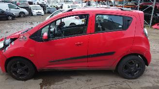 Chevrolet Spark 2011 1.0 16v B10D1 Rood onderdelen picture 2