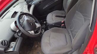 Chevrolet Spark 2011 1.0 16v B10D1 Rood onderdelen picture 10