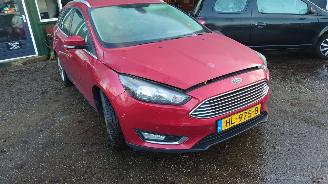Ford Focus 3 2015 1.0 Ecoboost M1DD Rood Red Candy onderdelen picture 10