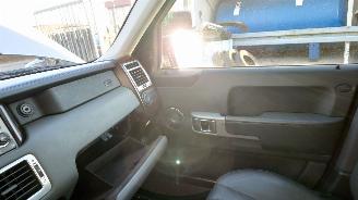 Land Rover Range Rover 2004 4.4 V8 M62B44 Grijs onderdelen picture 18