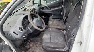 Citroën Berlingo 2009 1.6 HDi 9HS Wit EWP onderdelen picture 14