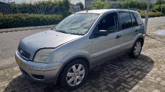 Uttjänta bilar auto Ford Fusion 2005 1.4 16v FXJA Grijs 74 Machine Silver onderdelen 2005/4