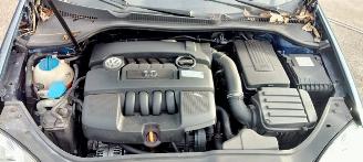 Volkswagen Golf  picture 2