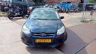  Ford Focus  2012/4