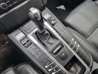 Porsche Macan S 3.0d Aut. Navi Led Stoelverw picture 18