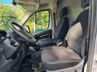 Peugeot Boxer BlueHDI 140 L2 H2 picture 12