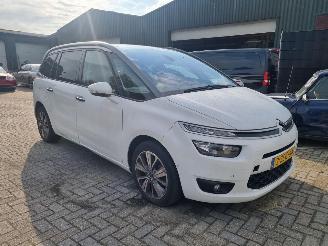 Damaged car Citroën Grand C4 Picasso e-HDi 115 Aut. 7 Stoelen Pano 2015/5