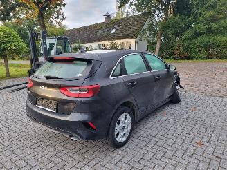 Kia Ceed 1.0 TGDI Aut. Navi Camera picture 5