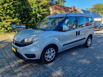 Schadeauto Fiat Doblo 1.4 Rolstoelauto Airco 2015/6