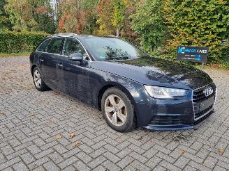 krockskadad bil auto Audi A4 2.0 TDI 110KW Aut. Leder Stoelverw Navi 2017/6