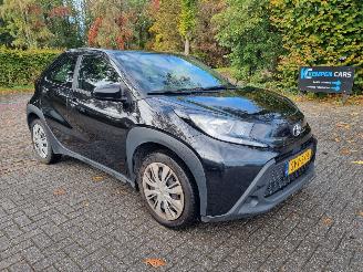 Schadeauto Toyota Aygo X 1.0 VVTI Airco Camera 2024/7