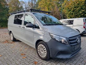skadebil auto Mercedes Vito 114 CDI Aut. Dubbelcabine 2025/8