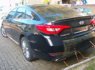 Hyundai Sonata  picture 5