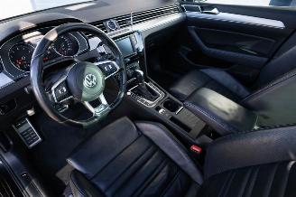 Volkswagen Passat 1.4 TSI ACT 3X R-LINE PANO/LEDER/LED/NAVI/CLIMA SCHADEVRIJ/DAMAGEDFREE picture 2