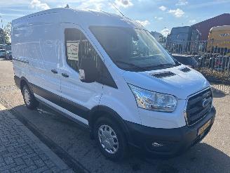 Ford Transit  picture 2