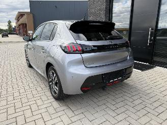 Peugeot 208 1.2 PureTech 101PK EAT8 Aut. Allure picture 10